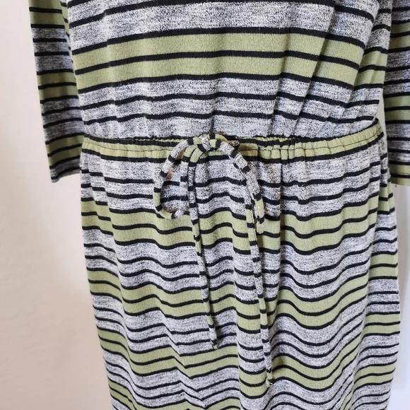 🫶🏽Striped tie waist midi dress - Picture 3 of 5